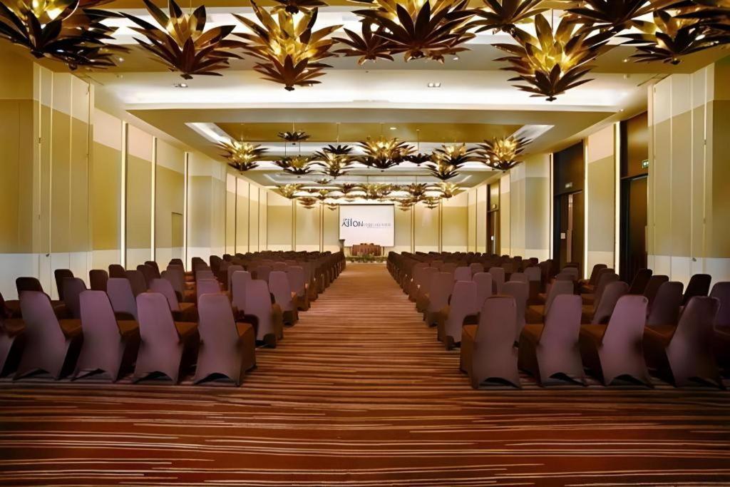 Artotel Suites Bianti Джокьякарта Экстерьер фото