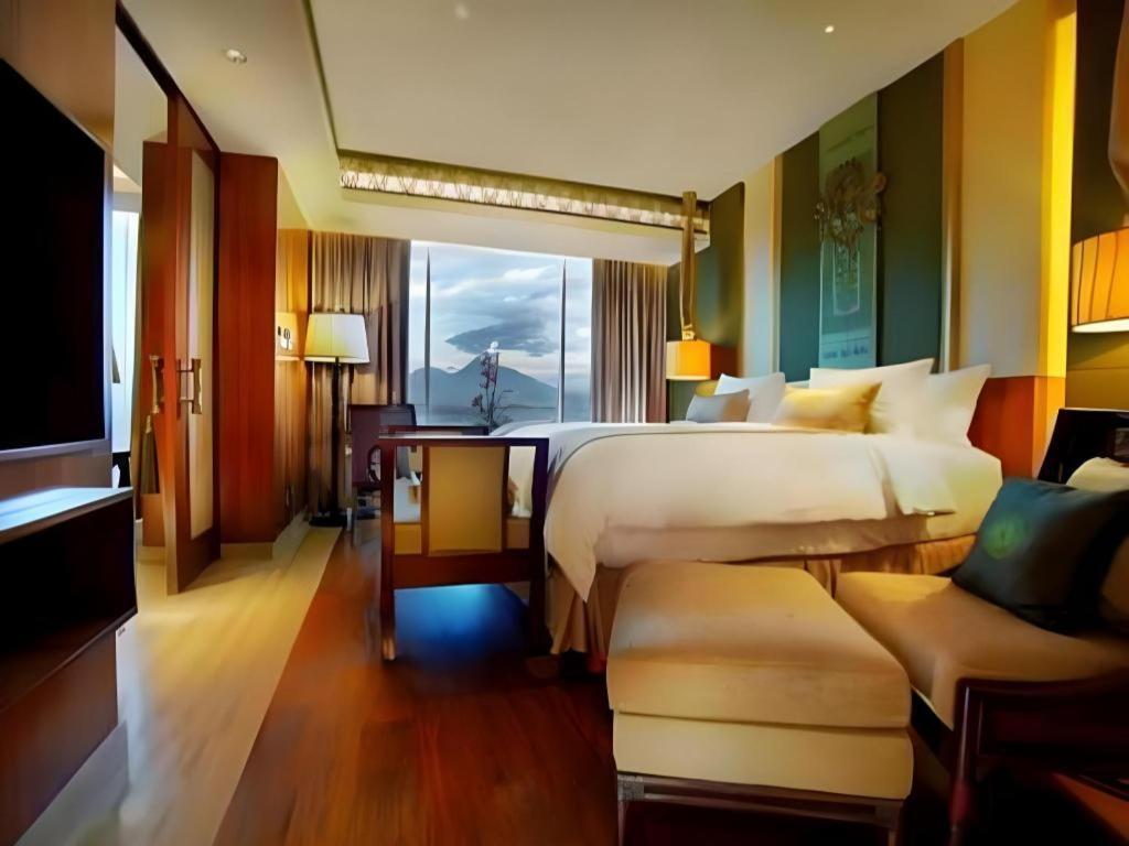 Artotel Suites Bianti Джокьякарта Экстерьер фото