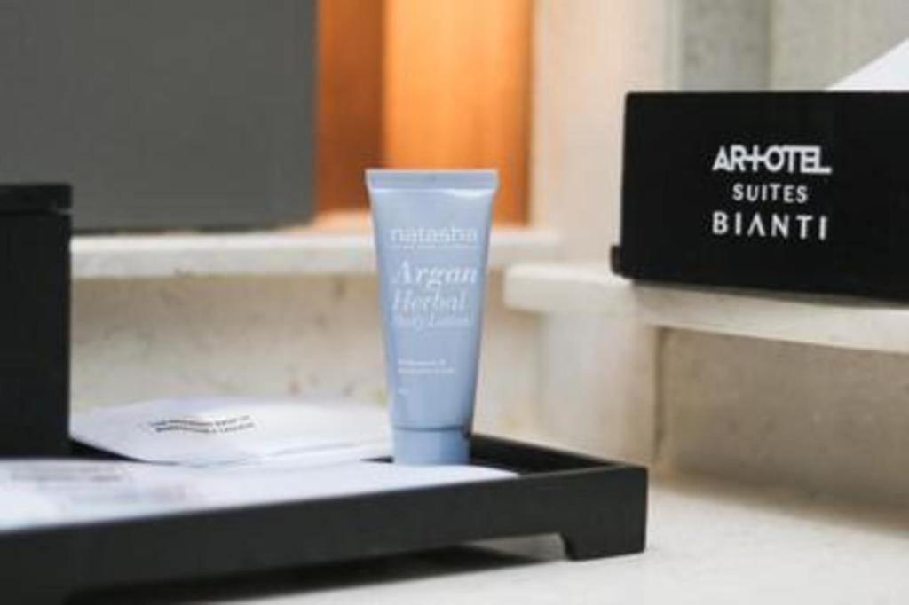 Artotel Suites Bianti Джокьякарта Экстерьер фото