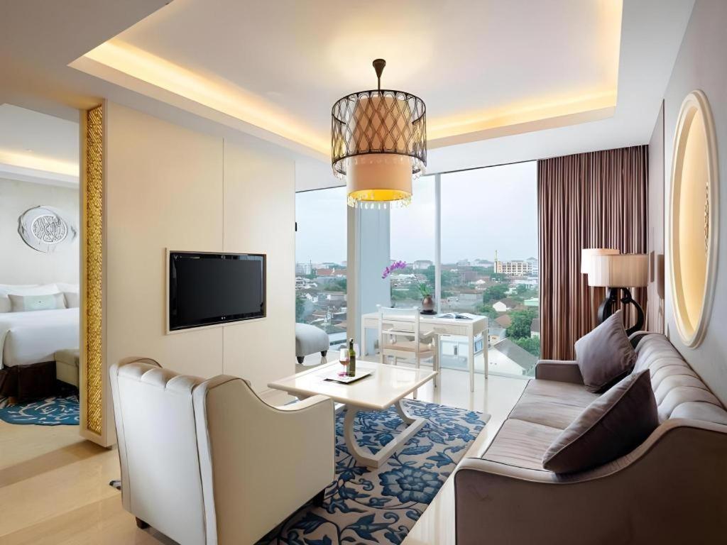 Artotel Suites Bianti Джокьякарта Экстерьер фото