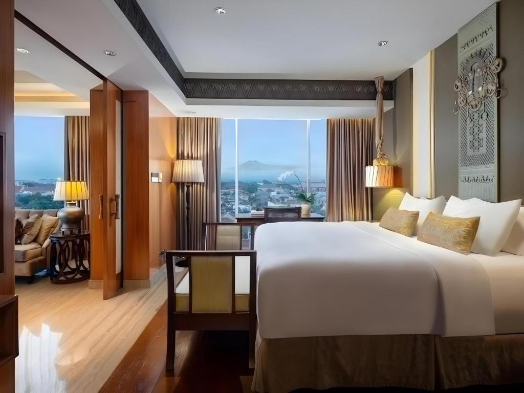 Artotel Suites Bianti Джокьякарта Экстерьер фото